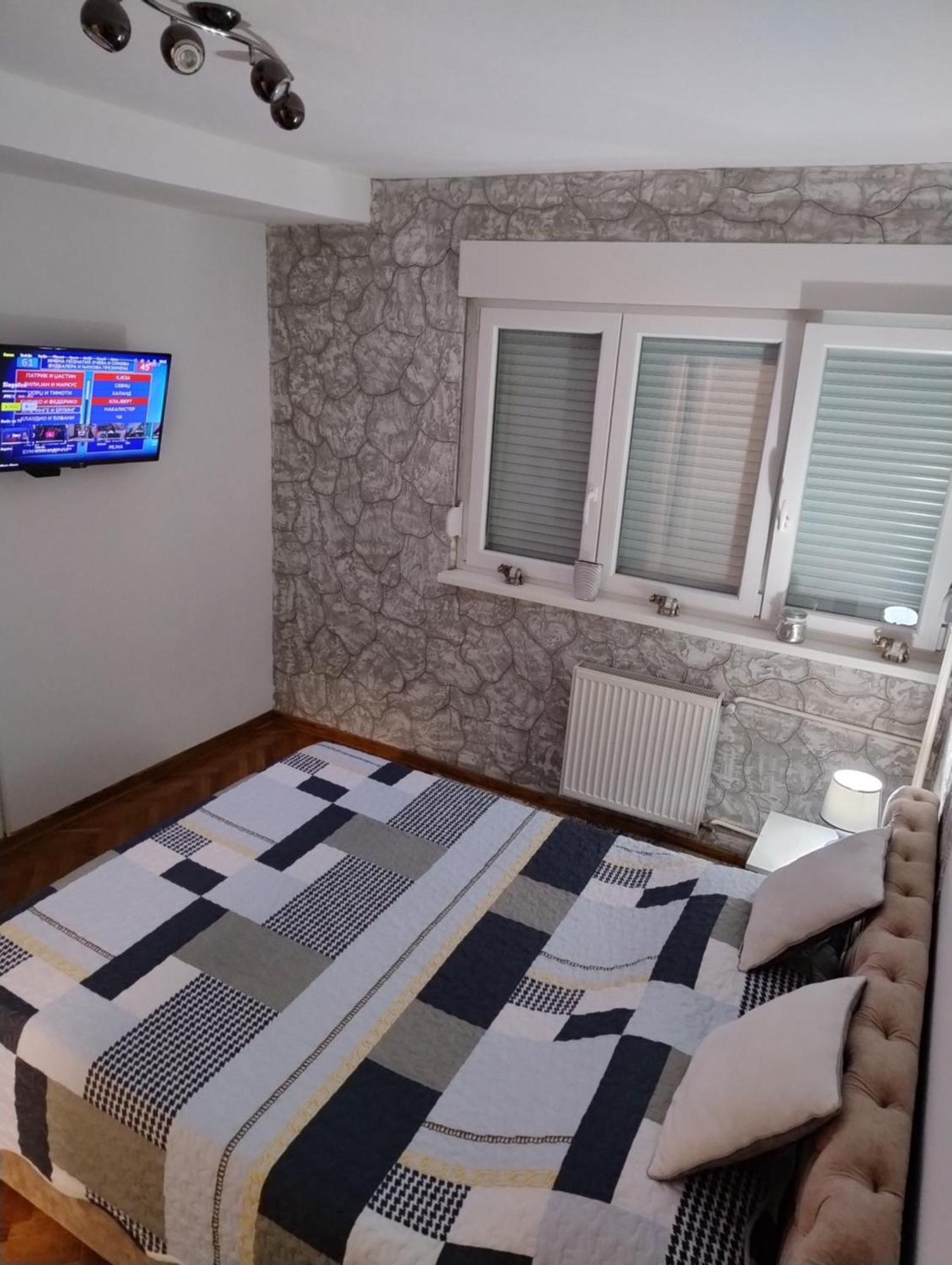 Vemiur Apartment Cacak Exterior photo